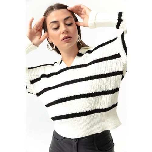 Lafaba Women's White Polo Neck Striped Knitwear Sweater