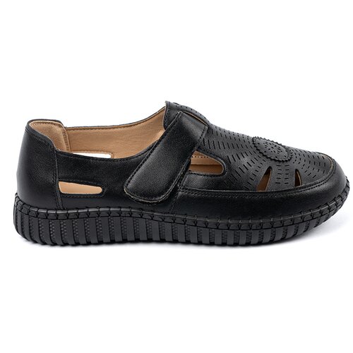 SEASTAR Women's openwork shoes with Velcro black Cene