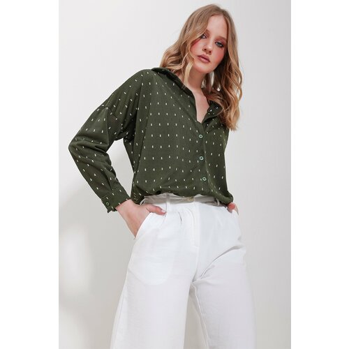 Trend Alaçatı Stili Women's Green Self-Textured Oversize Shirt Cene