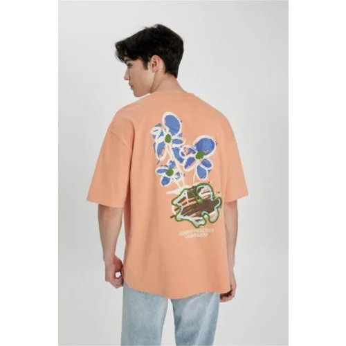 Defacto Oversize Fit Back Printed Crew Neck Short Sleeve T-Shirt