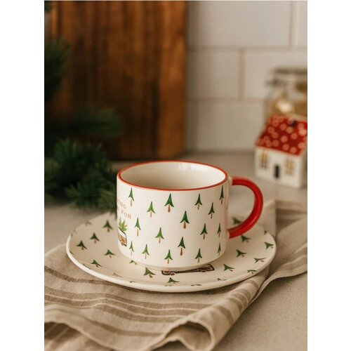 Sinsay &amp;Scaron;alica i tanjurić s božićnim motivom Slike