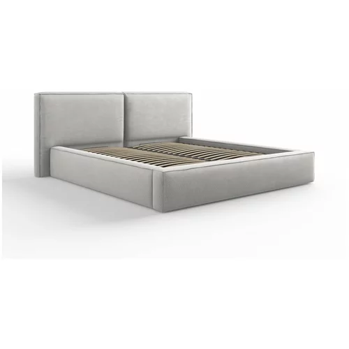 Cosmopolitan Design Svetlo siva oblazinjena zakonska postelja s prostorom za shranjevanje in letvenim dnom 180x200 cm Arendal –