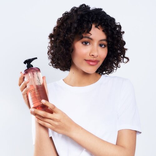 Shu Uemura deep Cleanser Delicate Comfort Slike
