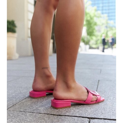 D/CEO Yellow sandals Dolores Cene