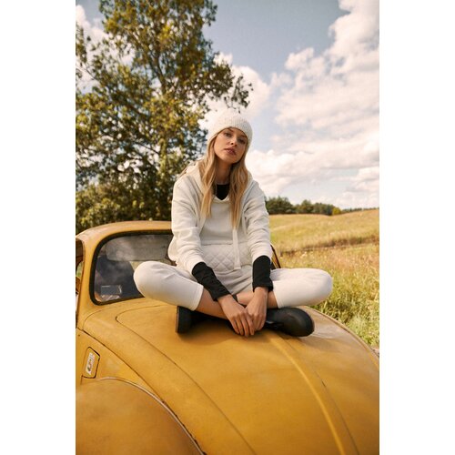 Marisse Sweatshirt Z-Bl-3915 Off White Cene