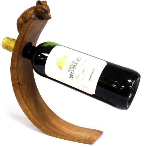  Leseno stojalo za vino – Miška - Carved from one piece of Suar Wood - Home warming - Za 40 let Cene