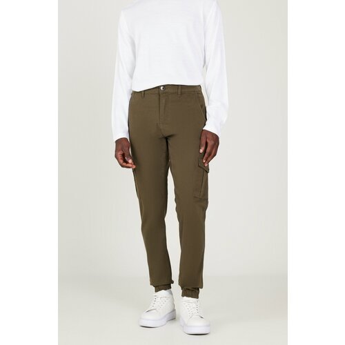 AC&Co / Altınyıldız Classics Men's Khaki Slim Fit Slim Fit Cargo Pocket Cotton Flexible Trousers Slike