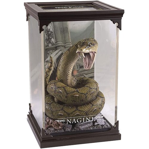 The Noble Collection - HARRY POTTER - MAGICAL CREATURES - NAGINI KIPEC Slike