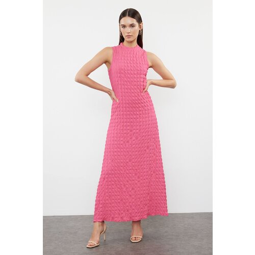 Trendyol Fuchsia Plain Textured A-Line/A-Line Form Crew Neck Textured Maxi Dress Slike