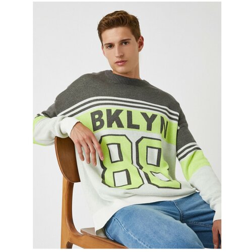 Koton Oversize College Patterned Sweater Cene