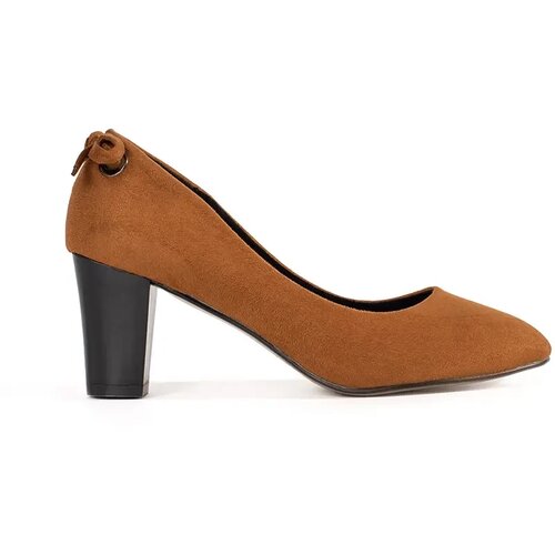 GOODIN Brown suede pumps on a heel Cene