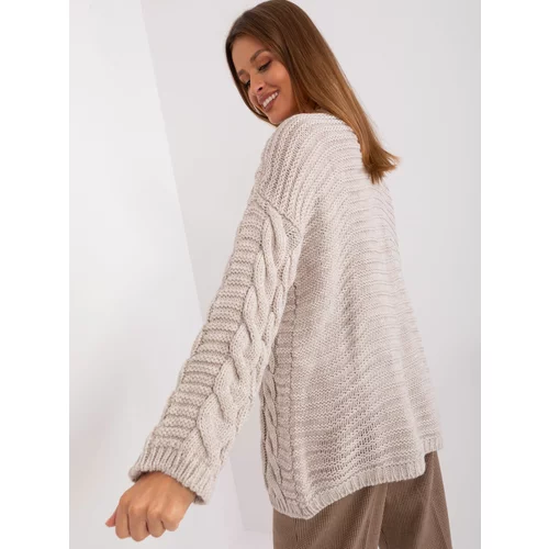 Fashion Hunters Beige sweater with cables and wool