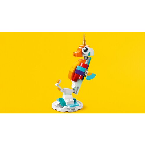 Lego magical unicorn ( LE31140 ) Slike
