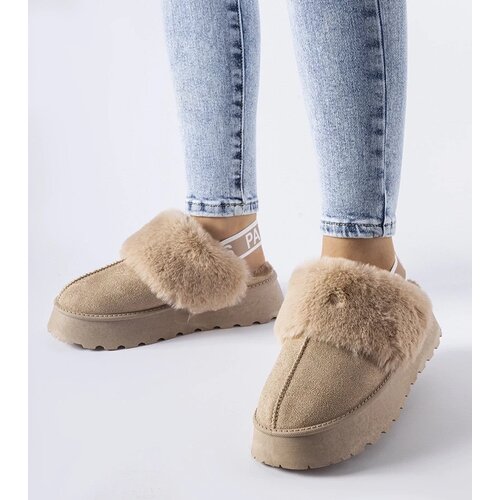  Beige insulated slippers with elastic and fur Sangro Slike