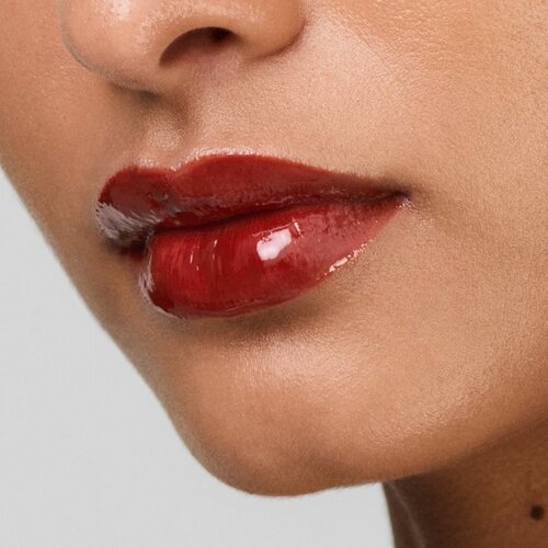 Est&amp;eacute;e Lauder Pure Color Melt Glosstick sjajilo za usne s visokom p&amp;uacute;igmentacijom u sticku nijansa Melted Garnet 1.8 g Slike