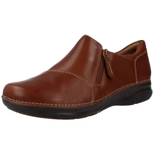 Clarks APPLEY ZIP Smeđa