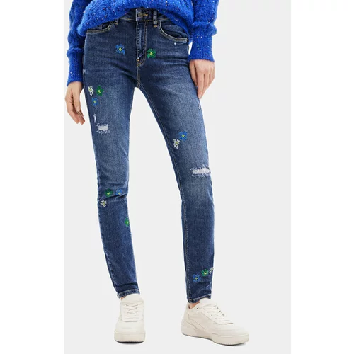 Desigual Jeans hlače 23WWDD17 Modra Slim Fit