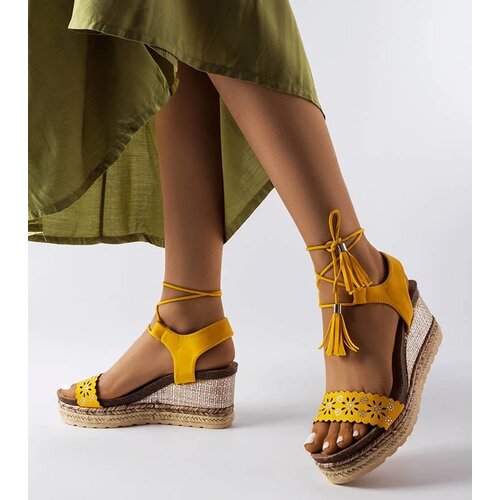D/CEO Yellow sandals Dolores Slike