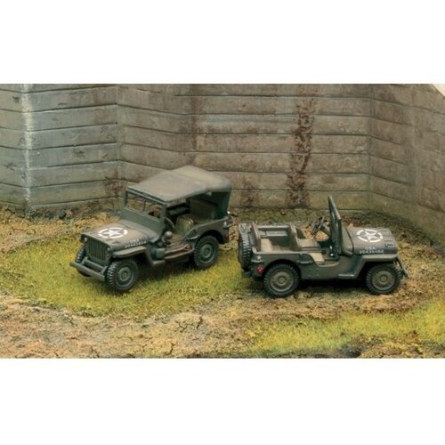 Italeri Kompleti z 2 modeloma Willys Jeep 1/4 Ton 4 - 1:72 Cene