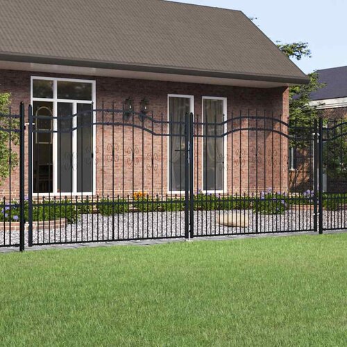 vidaXL Ograjna vrata s suličastim vrhom črna 406 x 150 cm prašno barvano jeklo Cene
