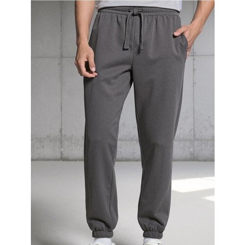 Sinsay Trenerke s manžetama Slike