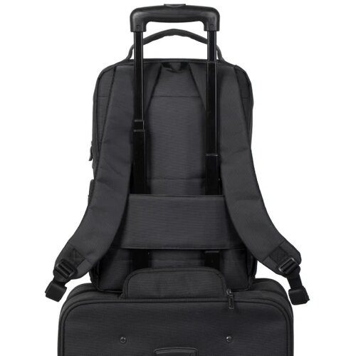 Rivacase 8262 notebook case 39.6 cm (15.6) Backpack case Black Slike