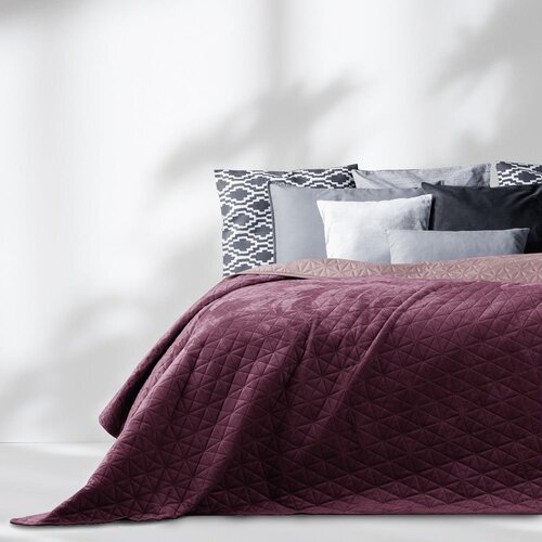 AmeliaHome Temno rožnato prešito pregrinjalo 170x210 cm Laila – Cene
