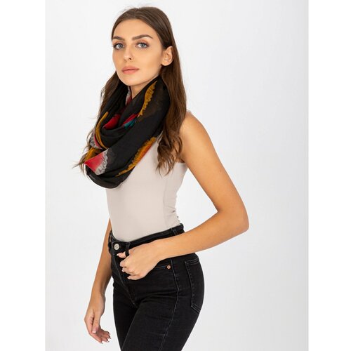 Fashion Hunters Women's black scarf with prints Slike