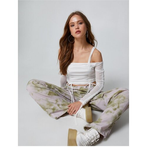 Koton Long Sleeve T-Shirt Crop Off-the-Shoulder Ruffle Detailed. Slike