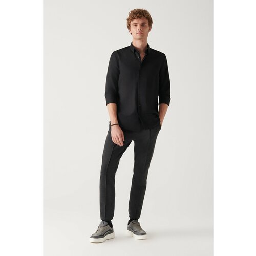 Avva Men's Black Half Elasticized Comfort Fit Trousers Slike