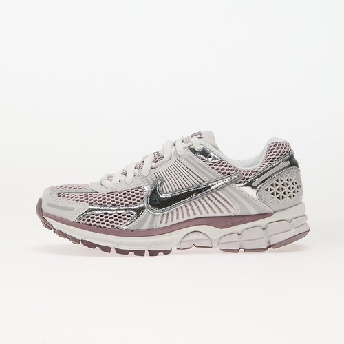 Nike Sneakers W Zoom Vomero 5 Vast Grey/ Metallic Silver EUR 37.5 Cene
