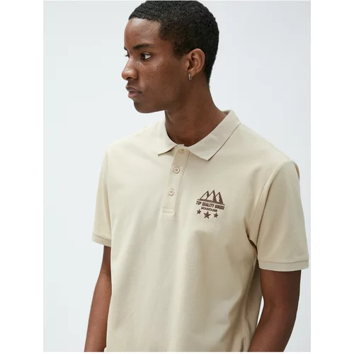 Koton T-shirt with a Lapel Collar Slim Fit Buttoned Short Sleeves