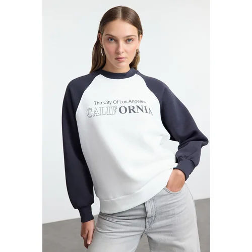 Trendyol Anthracite Relaxed/comfortable Pattern Slogan Printed Thick Polar Fleece Knitted Sweatshirt