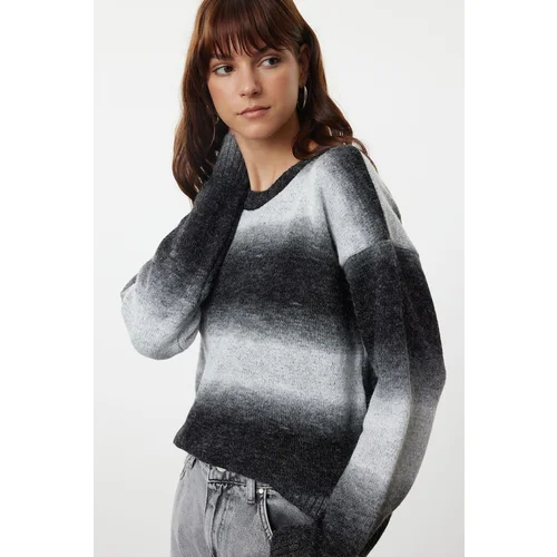 Trendyol Ecru Soft Texture Color Block Knitwear Sweater