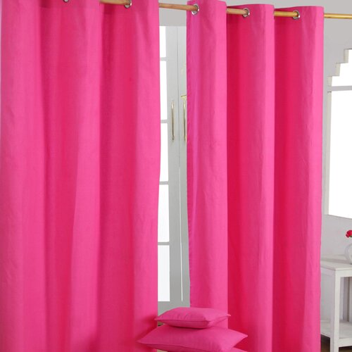 HOMESCAPES Cotton Plain Hot Pink Ready Made Eyelet zavese, par, 137x228 cm, (20749345) Cene