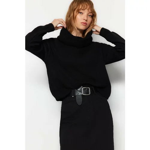 Trendyol Black Soft Textured Plunger Collar Knitwear Sweater