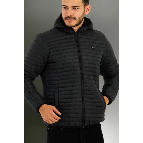 River Club Men's Black Inner Lined Waterproof And Windproof Sports Jacket.