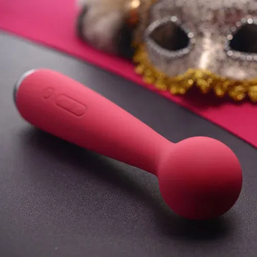 Svakom Emma mini Wand - masažni vibrator z možnostjo polnjenja (rdeča)