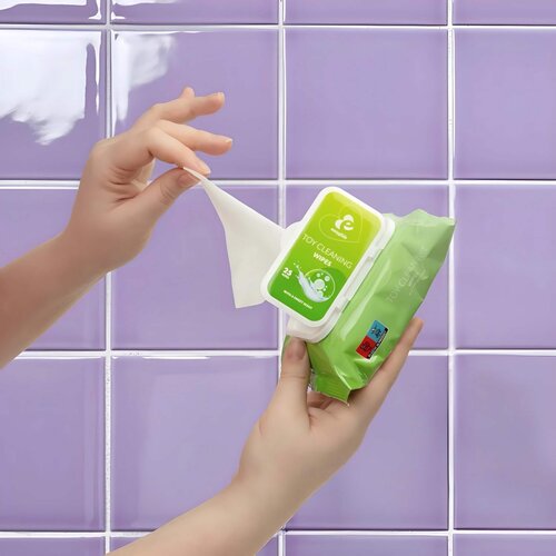 EasyGlide Maramice za či&amp;scaron;ćenje sex igračaka 25 maramica Slike