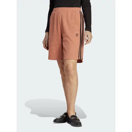 Adidas Športne kratke hlače Bermuda Shorts IC5451 Rjava