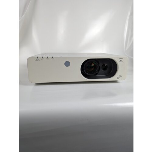 Panasonic PT-FX400 (refurbish) Slike