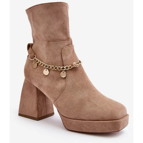 Kesi Women's high-heeled ankle boots with chain, beige Tiselo