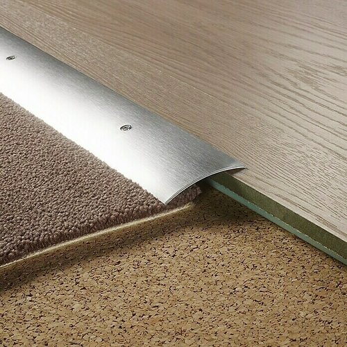 LOGOCLIC Prehodni profil 101 (Plemenito jeklo mat, 0,9 m x 50 mm x 5,6 mm, Vrsta montaže: Vijaki, Preluknjano bočno vdolbino) Cene