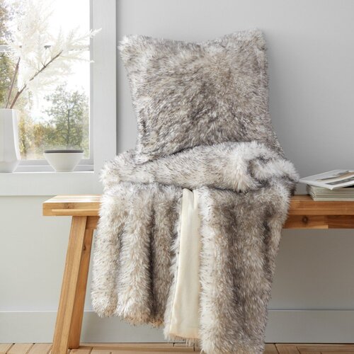 Catherine Lansfield Okrasna blazina iz umetnega krzna 45x45 cm Arctic Fox &amp;ndash; Slike