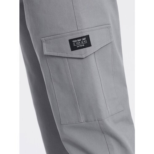 Ombre Men's pants with cargo pockets and leg hem - grey Cene