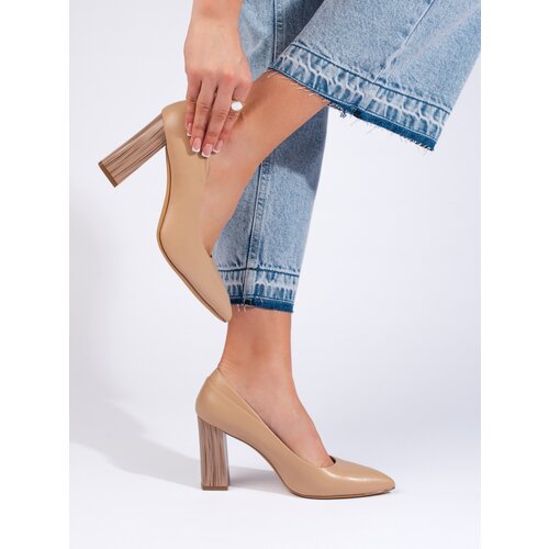 Sergio Leone Beige women's pumps on a decorative heel Cene