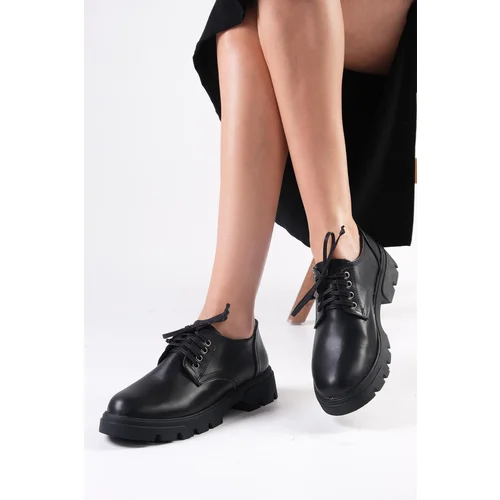 Mio Gusto Olivia Black Women's Loafers with Thick Soles