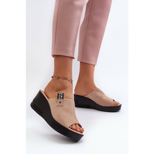 Kesi Beige Vleni women's wedge slippers Slike