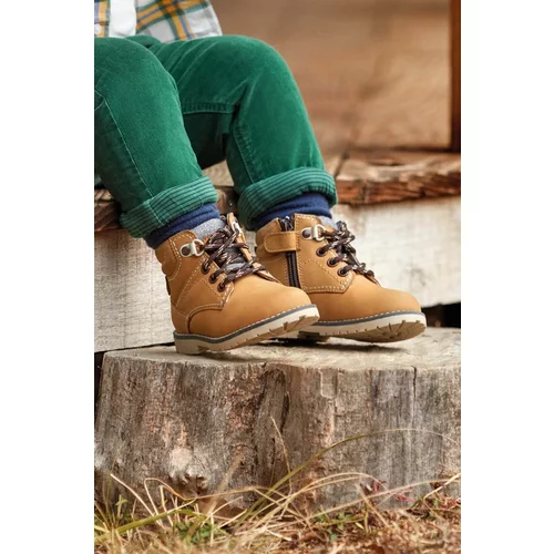 Mayoral Otroški zimski usnjeni čevlji rumena barva