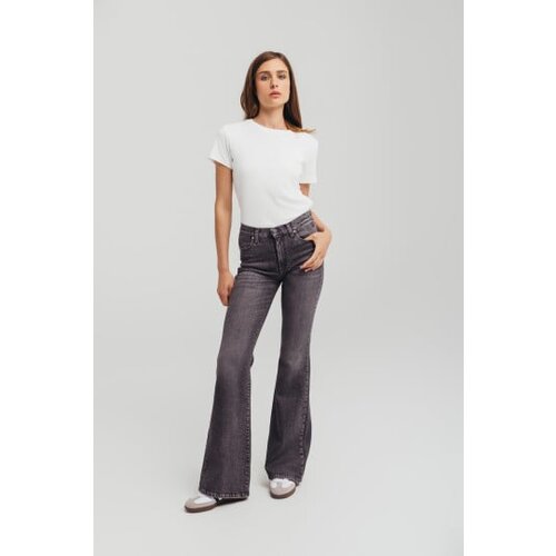 Legendww sive slim fit farmerke sa zvono nogavicama i visokim strukom -model 246 Cene